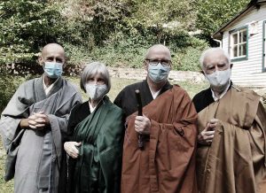 Bergsitz Zeremonie HoKai Vanja Palmer, GenKi, und KyuSei Österle