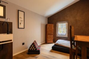 Paar Zimmer Bescheiden